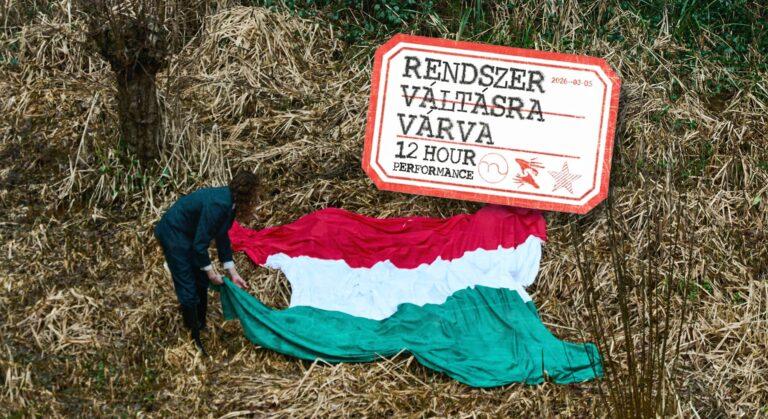 Rendszerváltásra várva – 12 órás performansz a MU Színházban