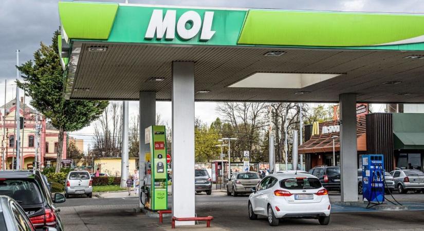 Ukrajna, Irán, Horvátország: hazánk határain túl dől el az üzemanyagárak sorsa – szakértő világítja meg a helyzetet