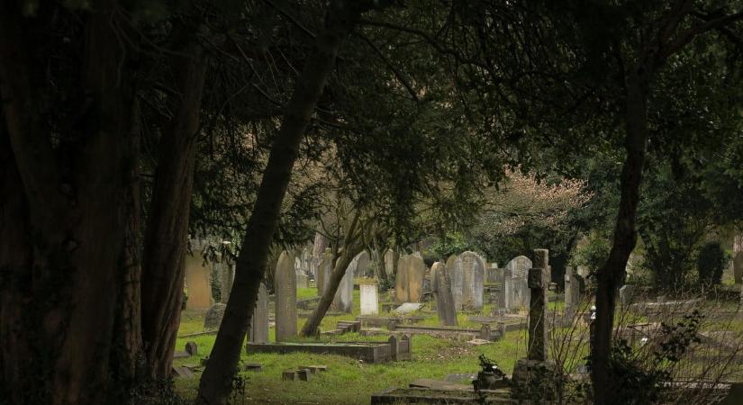 A helyiek rettegve mentek a temetőbe, ez volt Magyarország egyik legpusztítóbb földrengése