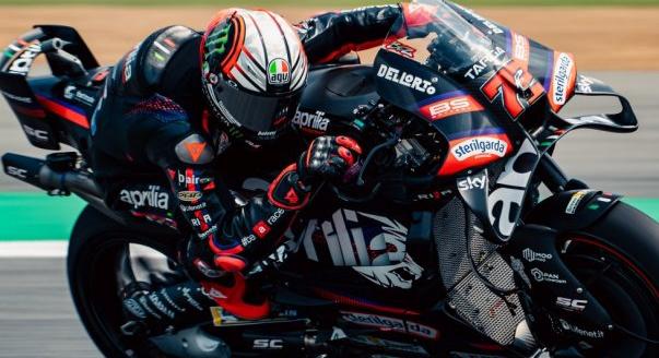 Bezzecchi dominált Thaiföldön, Marquez defektet kapott