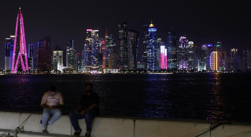 Újabb iráni válaszcsapások értek több közel-keleti országot vasárnap reggel