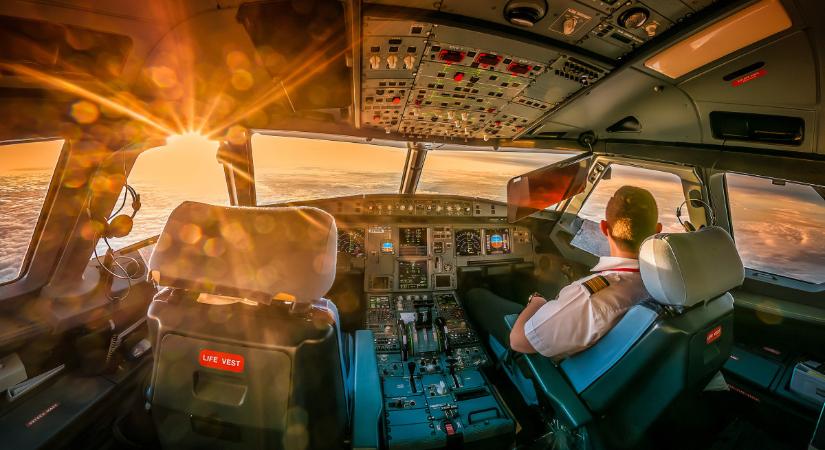 Iráni háború: fontos információk a turistáknak, leálltak a nagy légitársaságok a térségben