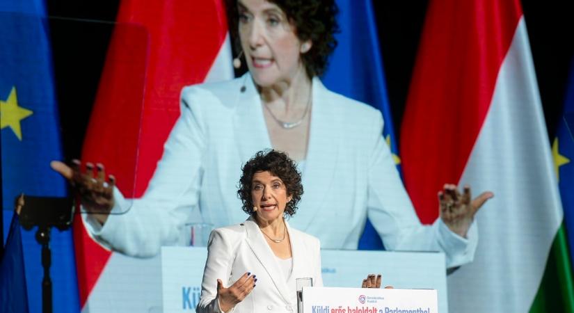 Egy másik kétharmad a Fidesz rendszerének folytatása lenne – Dobrev Klára szerint csak a koalíciós kormányzás lehet megoldás