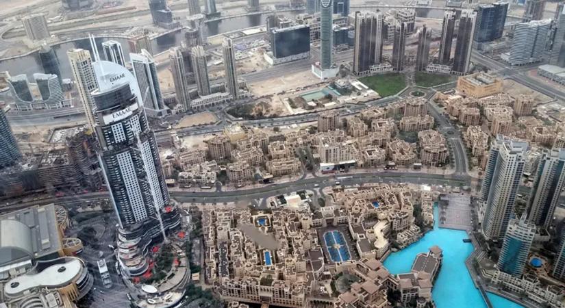 Találat érte az ikonikus dubaji luxusszállodát, a Fairmonth de Palm-ot - Videó