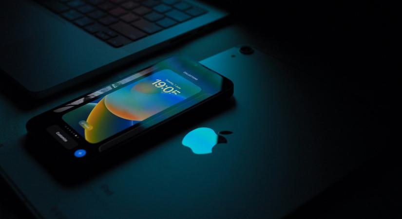 Az Apple most nem villogni akar az iPhone-nal, hanem végre rendbe teszi, ami régóta idegesít