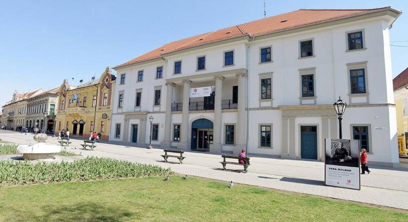 Magyar Péter egri rendezvényére szervezett rá a Fidesz: két megmozdulás egy időben a városban!