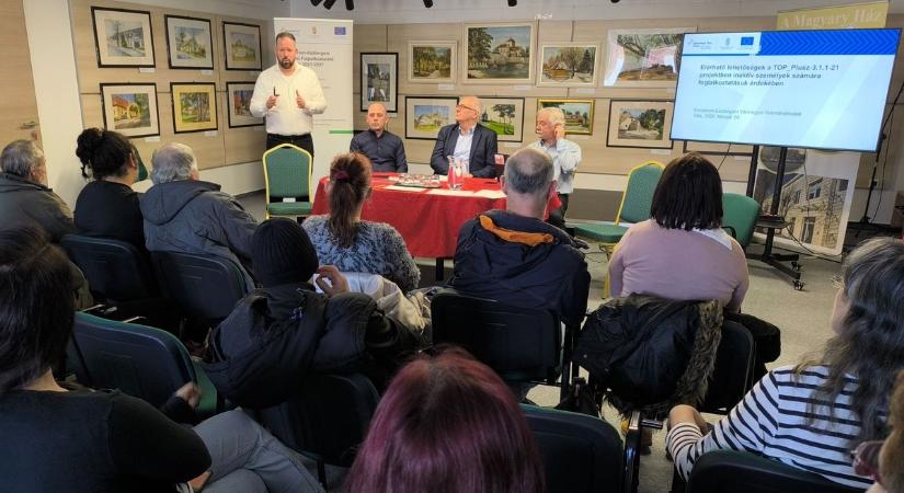 Új esély a munkába állásra – személyre szabott segítséget kaptak Tatán