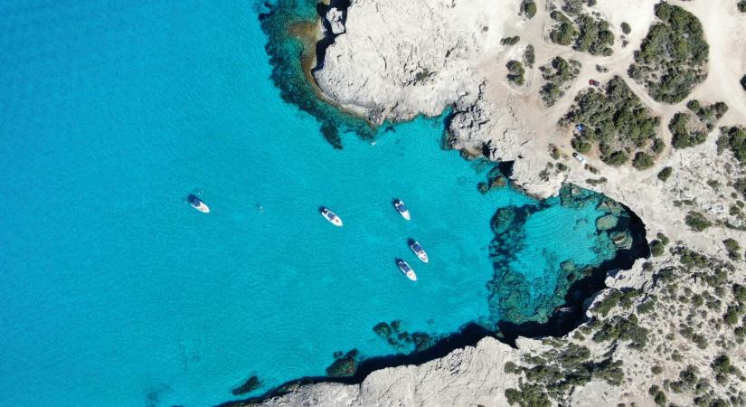 Irán két rakétát lőtt ki Ciprus irányába