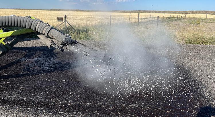 Két perc alatt eltünteti a kátyút az új technológia