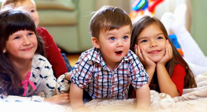 Majdnem száz rajz kellett hozzá, hogy Balástya meséje életre keljen