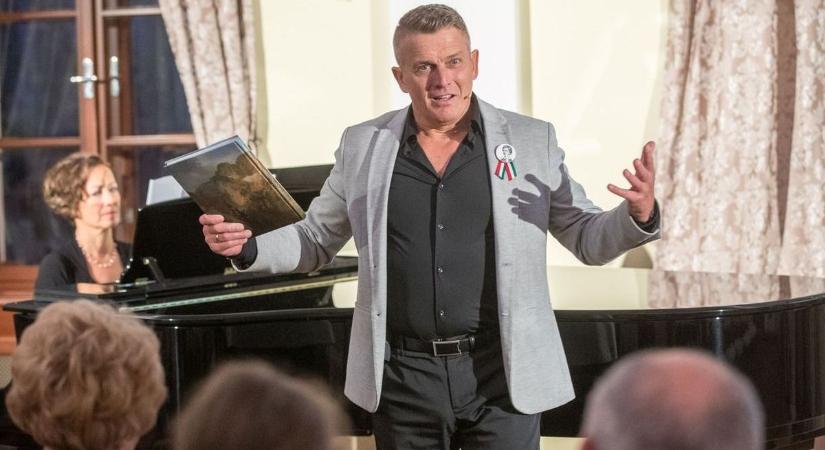 Szabadság, szerelem: Rékasi Károly érkezik a Szindbádba