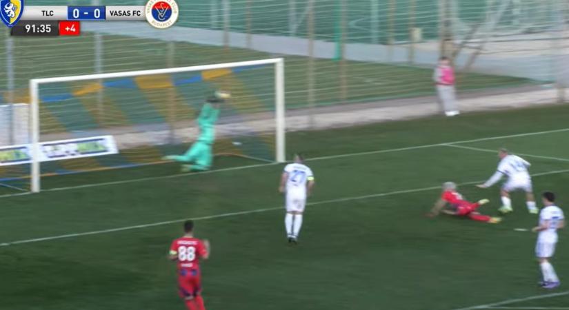 „Ez egy ilyen nap volt, amikor az üres kapuba sem tudtunk betalálni” – két pontot Tiszakécskén hagyott a Vasas