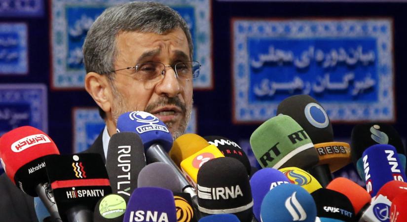 Mahmúd Ahmadinezsád volt iráni elnököt is megölték