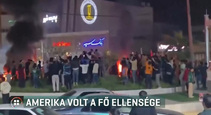 Bizonytalan jövő elé néz Irán - háromtagú tanács vette át az irányítást Teheránban