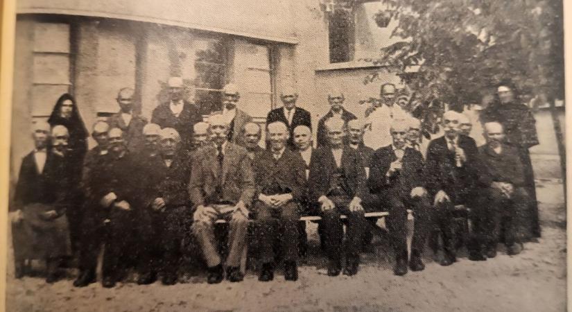 Alamizsna helyett adták: koldusváltság a szükséget szenvedőknek - másfél ezren adakoztak