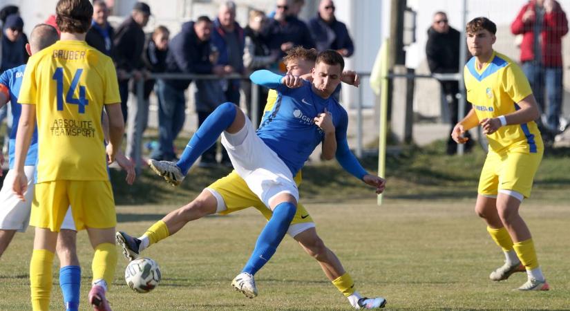 Büntetőkkel tarkított, parázs csata a Balaton-parti rangadón