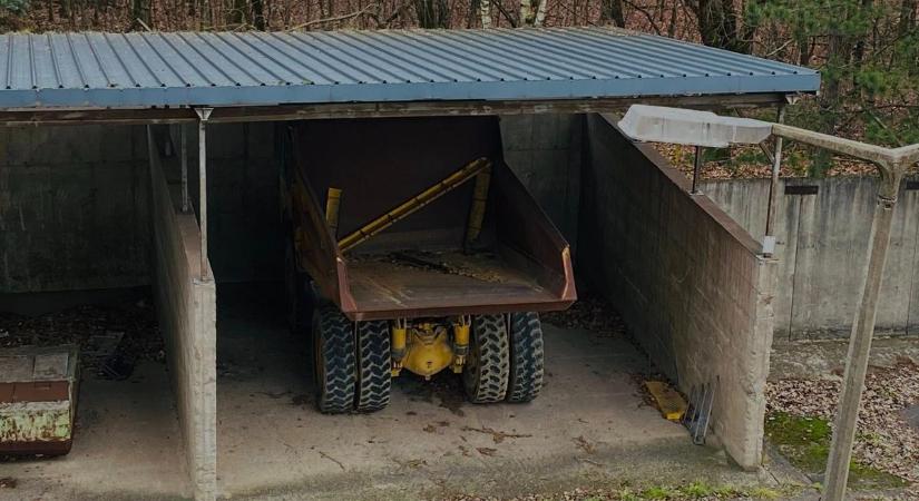 Megállt az idő a hejőcsabai cementgyárban – fotókon mutatjuk, milyen most