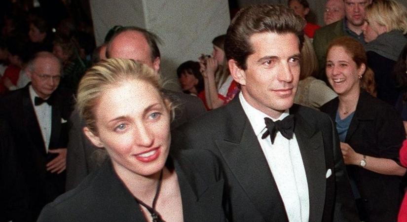 Halála után 27 évvel is ő alakítja a divatot: a Carolyn Bessette Kennedy-hatás