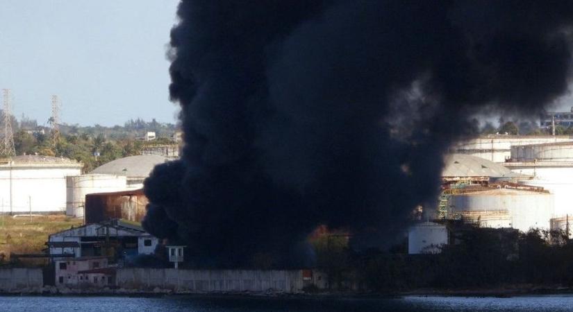 Tűz az orosz olajfinomítónál – újabb csapás az energiaiparra
