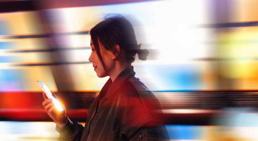 Ezt hozza a Merkúr hátráló mozgása