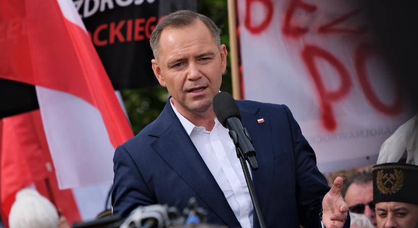 Lengyel elnök: veszélyes rezsim omlik össze Iránban