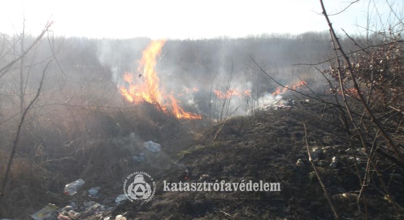 Szabadtéri tűz pusztított Hajdú-Biharban