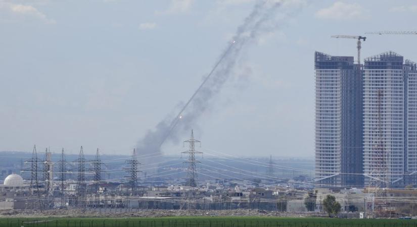 Európai nagyhatalmak közös figyelmeztetése Iránnak: készülnek a védekező lépésekre