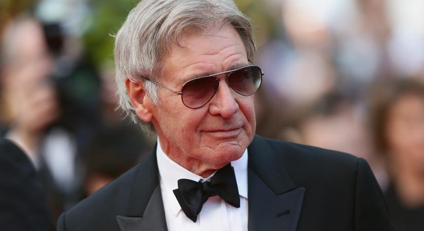 A 83 éves Harrison Ford imádta a feleségét a vörös szőnyegen – Ritka pillanat, hogy együtt mutatkoztak