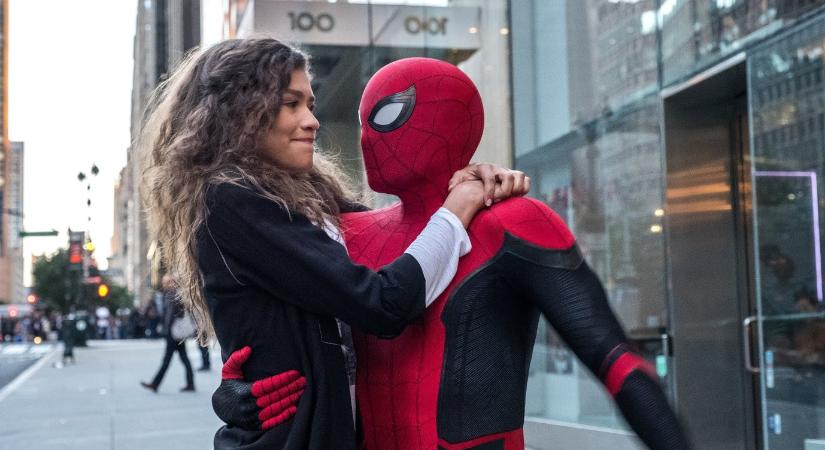 Összeházasodott Zendaya és Tom Holland