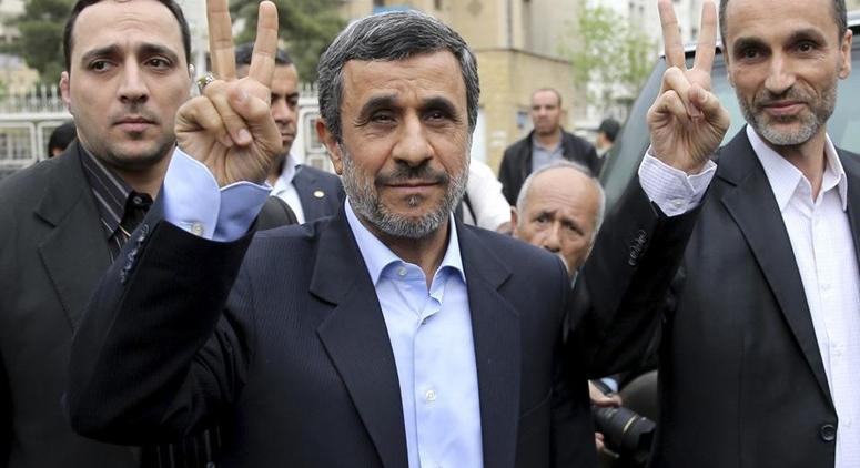 Miről tárgyalt tavaly Budapesten a tegnap elhunyt elnöke Ahmadinezsád?