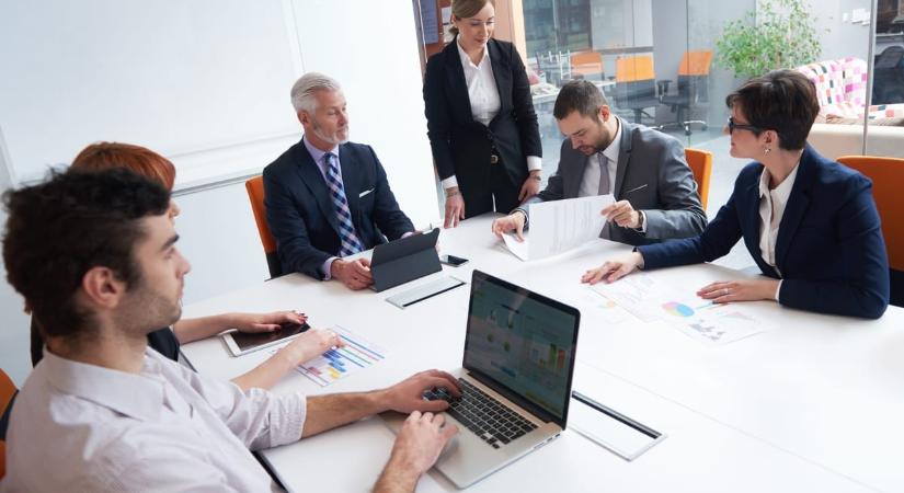 Nem túl jó az üzleti hangulat hat héttel a választás előtt