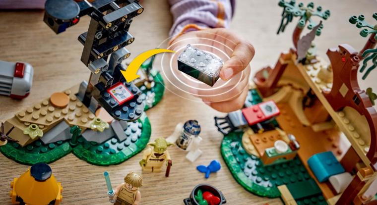 Megérkezett a LEGO Smart Brick, és tényleg új szintre tolja a Star Wars szetteket