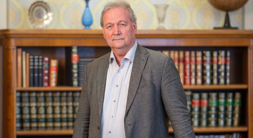 A TikTok jobban árt az agynak, mint a koponyatorzítás