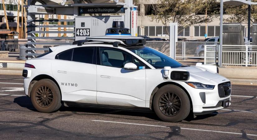 Önvezető taxi akadályozta a mentőket egy halálos lövöldözésnél