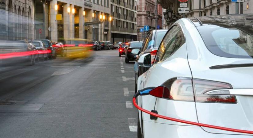 Ha túlléped ezt a sebességhatárt, lefoglalhatják az autódat: így lehet meghekkelni az új szabályt Ausztriában