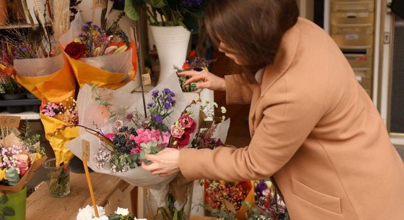 Kemény bírságok jöhetnek, indul a NAV nőnapi ellenőrzése