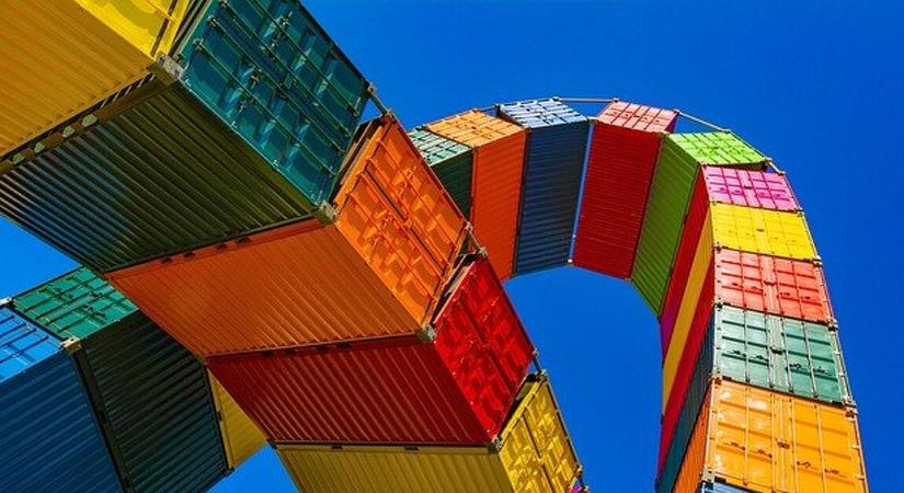 Pont a legrosszabbkor jött nekünk ez a nagy zuhanás