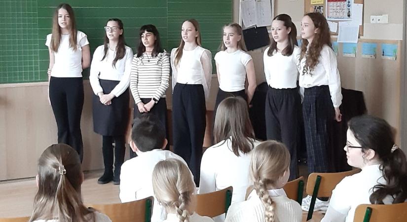 Fújdogált a szél a nádorvárosi iskolában