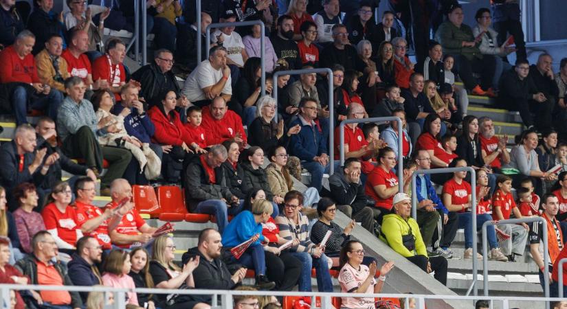 Áll a bál: A DVSC Schaeffler hivatalos közleményt adott ki az Esztergom meccs után