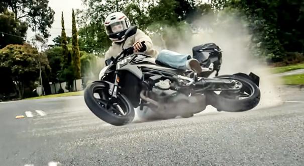 Félperces videó arról, hogy miért rossz ötlet az új KRESZ motorosruha-szabálya