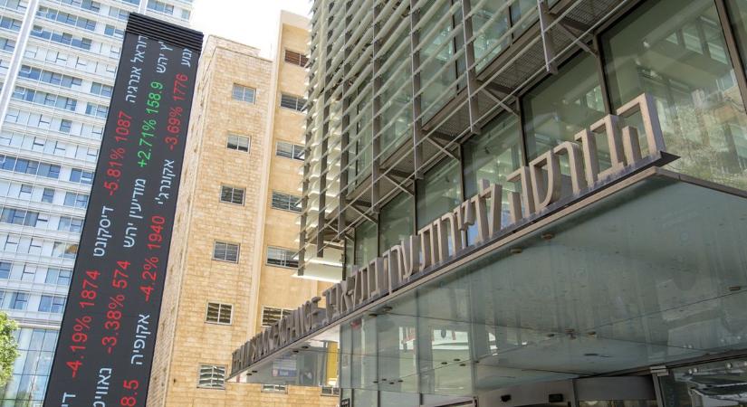 Bezuhantak a részvénypiacok, de a tel-avivi tőzsde szárnyal – optimisták a befektetők, jót tesz Izraelnek egy gyenge Irán