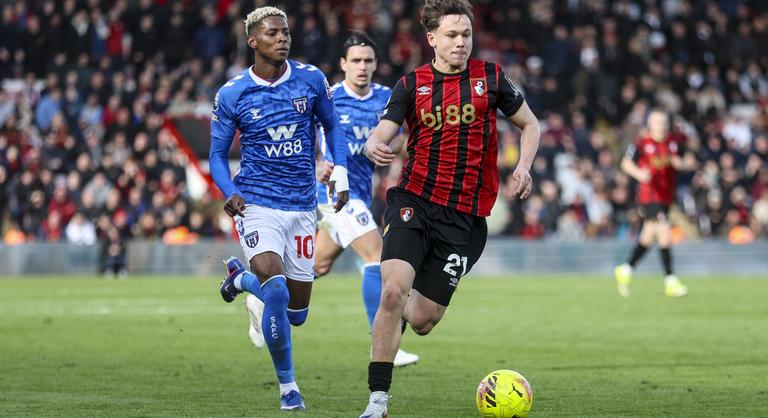 Újabb kiesőjelölt vár a Liverpoolra a PL-ben, Tóth Alexék hazai pályán játszanak hétközben