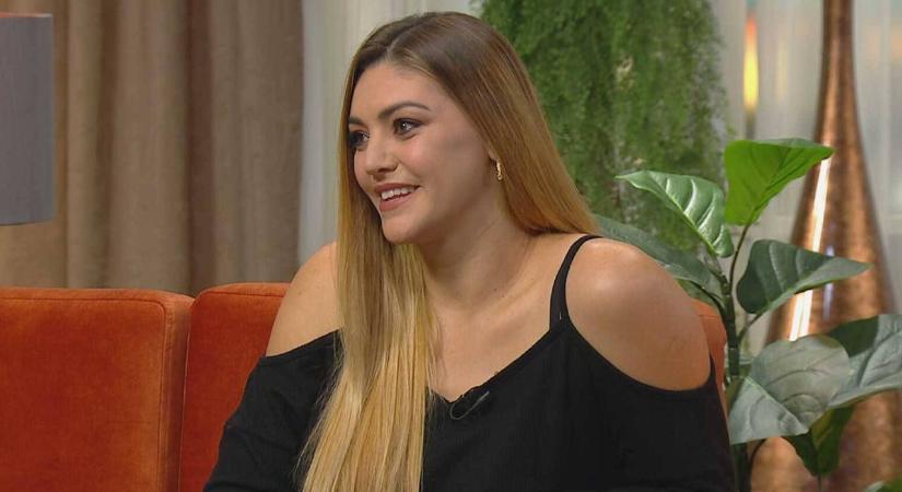 Eltávolították a TikTok-ról Kulcsár Edina háborút imitáló videóját