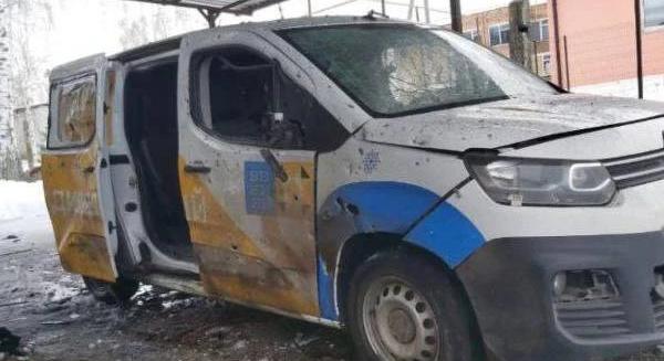 Az oroszok megtámadták az Ukrposta mobil kirendeltségét Szumi megyében, a sofőr életét vesztette