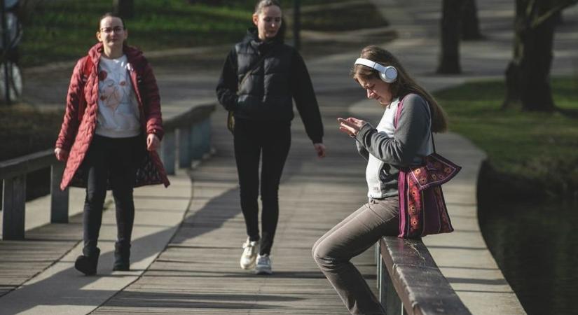 Ledobhatjuk a kabátot, de még úgy is melegünk lehet: nagyon jó idő érkezik Hajdú-Biharba