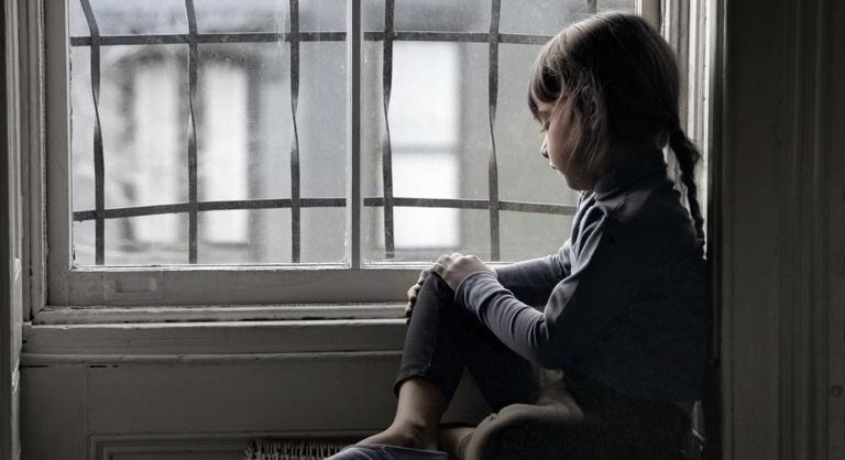 A gyermekek védelme mindannyiunk felelőssége – megrázó dokumentumfilm a kizsákmányolásról