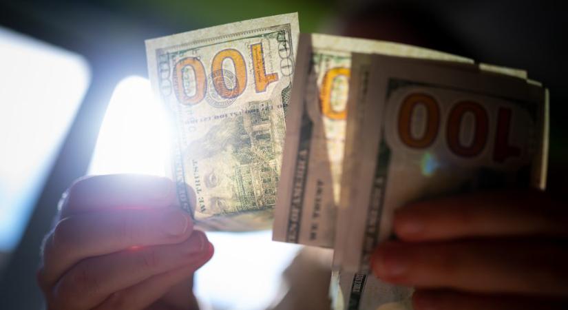 Ronthatja Magyarország gazdasági kilátásait az új háború, több szempontból is