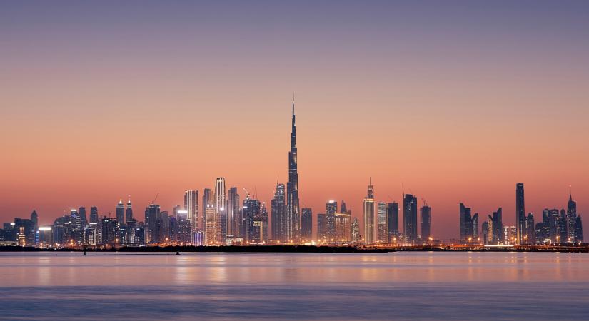 Üzent a kormány a Közel-Keleten ragadt magyaroknak: folyamatosan romlik a helyzet, erre készüljenek