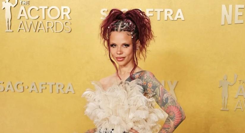 Sztárok és ruhakatasztrófák: ezek voltak a Screen Actors Guild-gála legkínosabb divatbakijai