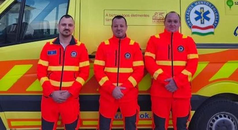 Drámai percek a bálon – idős asszony életét mentette meg a szabadnapos mentős